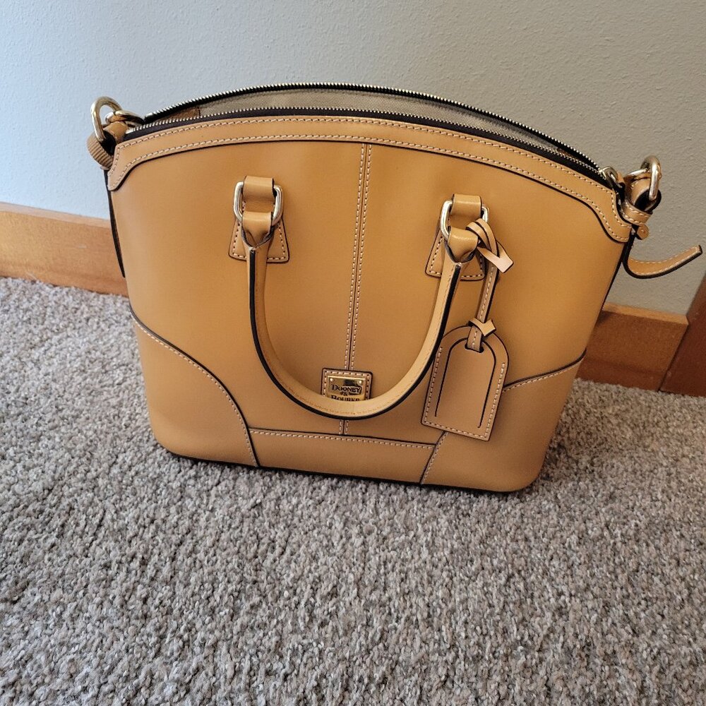 Dooney and Bourke handbag